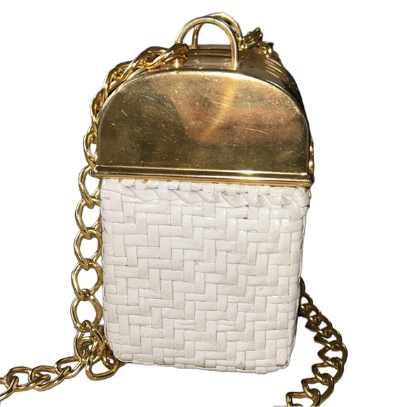 RARE Sacha Vintage White Wicker Straw Gold Curved Chain Strap Basket Box Purse - Picture 9 of 16
